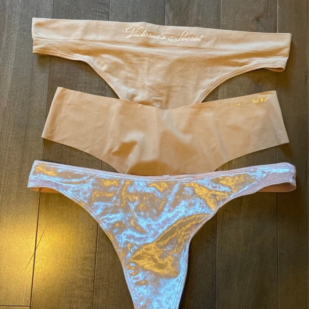 BUNDLE 3 XL VICTORIAS SECRET THONGS